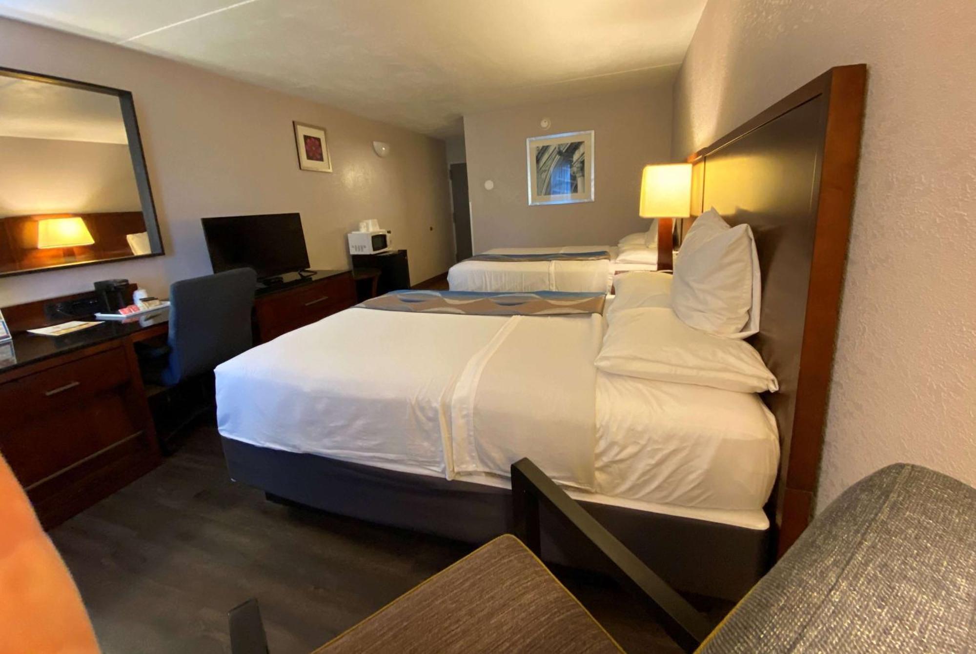 Travelodge Inn & Suites By Wyndham Albany Exterior foto